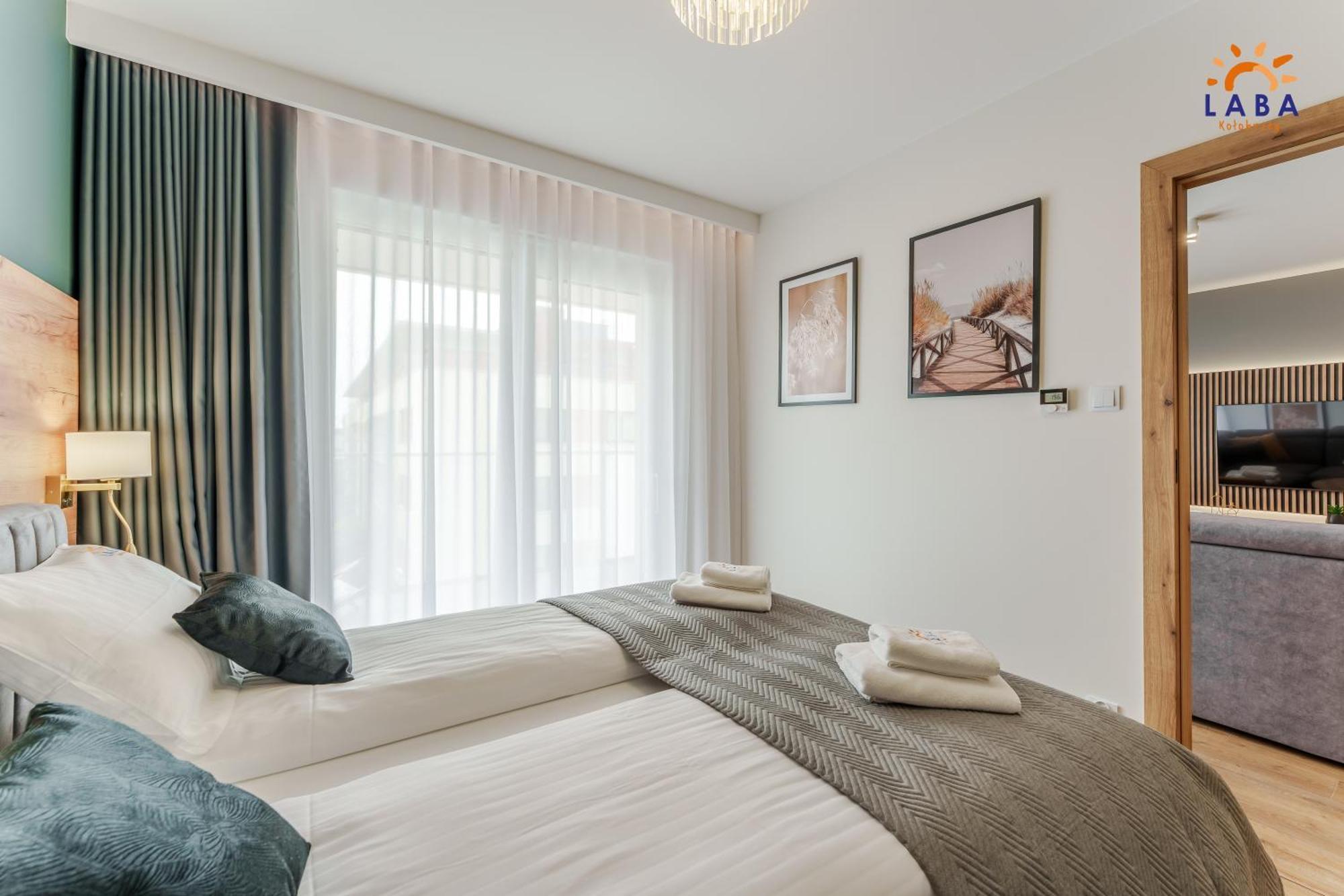 Laba Kolobrzeg Apartamenty Kollataja Z Parkingiem Exteriör bild