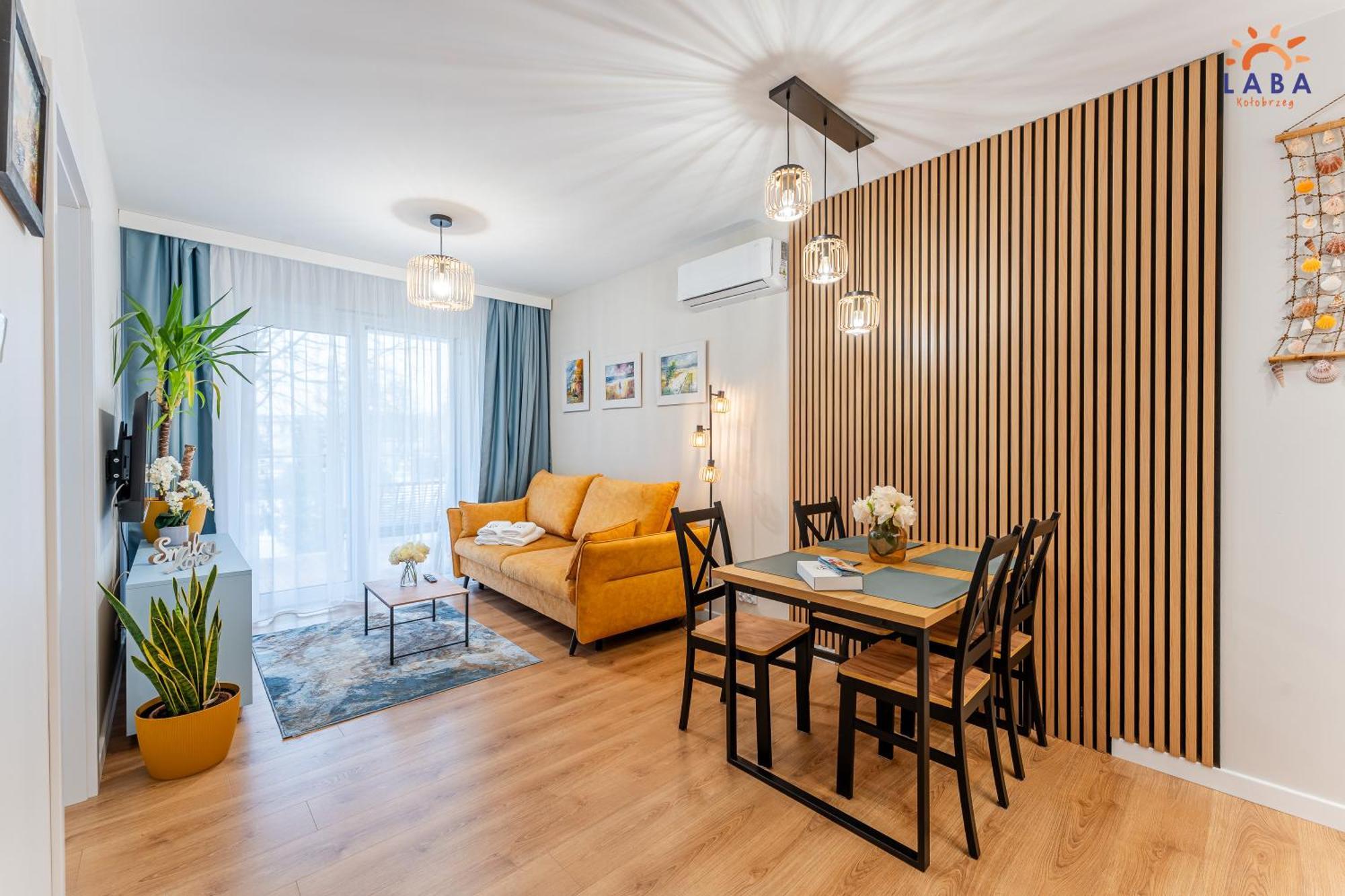Laba Kolobrzeg Apartamenty Kollataja Z Parkingiem Exteriör bild