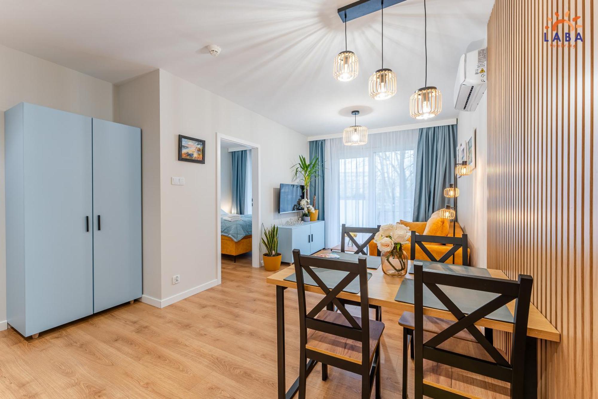 Laba Kolobrzeg Apartamenty Kollataja Z Parkingiem Exteriör bild